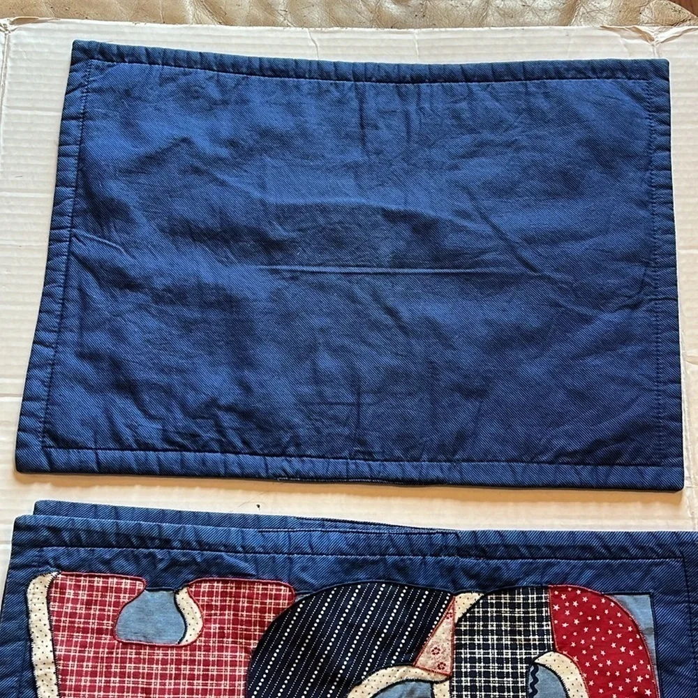 VTG-handmade in USA-USA America placemats set a four. Red white and blue.